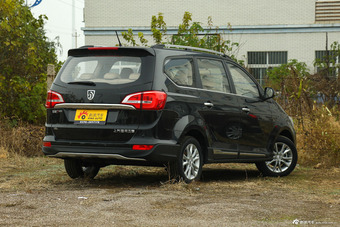 2016款宝骏730 1.8L手动舒适型