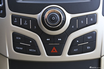 2015款海马S7 1.8T自动改款纵驰型