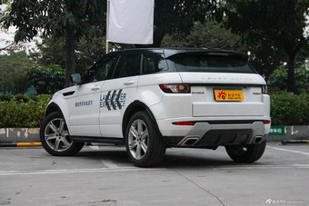 2015款揽胜极光2.0T自动锐动版