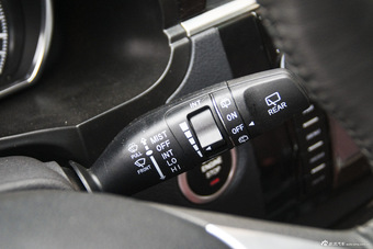 2015款众泰T600 2.0T手动豪华型 家用版