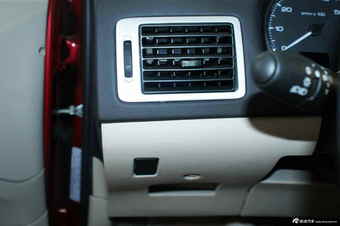 2012款标致307两厢