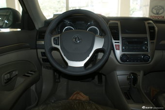 2012款东风风神A60