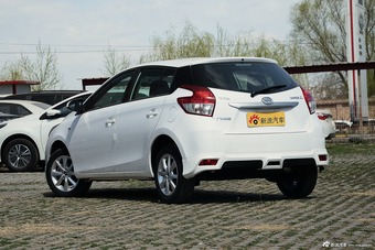 2016款YARiS L致炫1.5L自动劲速天窗版