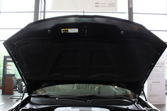 2013款克莱斯勒300C到店实拍