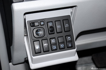 2012款纳智捷MASTER CEO实拍