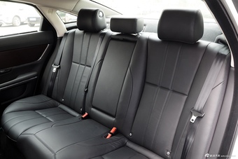 2015款捷豹XJL80周年版