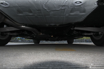 2016款奥迪A4L 35TFSI自动标准型