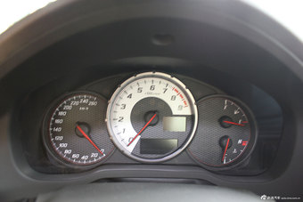 2013款丰田86 2.0L豪华自动版