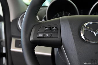 2013款马自达3星骋三厢1.6L自动精英型