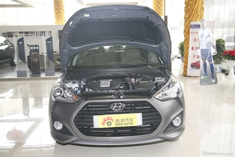 2012款现代Veloster飞思1.6T自动豪华版