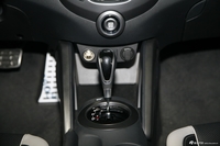2012款现代Veloster飞思1.6T自动豪华版