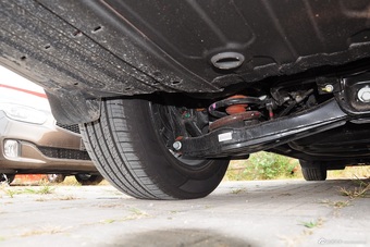 2015款嘉华（进口）3.3GDI豪华版