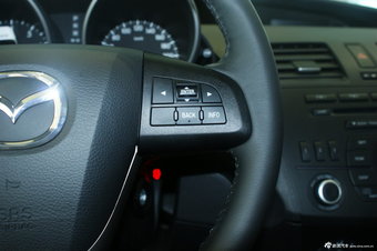 2011款马自达3星骋三厢