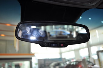 2013款科鲁兹1.6L自动舒适型