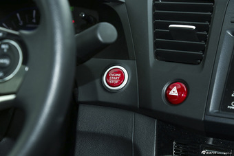 2014款思域1.8L自动豪华版