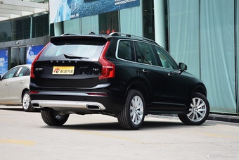 2016款沃尔沃XC90升级版 2.0T自动 T6智逸版