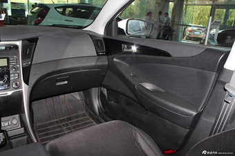 2014款索纳塔八到店实拍