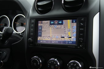 2014款Jeep指南者