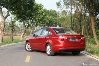 奇瑞艾瑞泽实拍图-外观