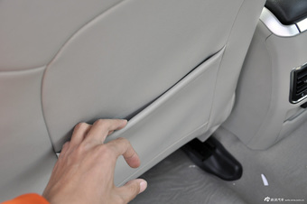 2014款奔腾B90到店实拍