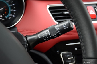 2016款哈弗H1 1.5L自动豪华型蓝标