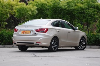 2015款福美来1.5T自动行政尊尚型