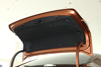 2013款嘉年华三厢1.5L手动风尚型