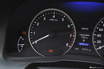 2014款雷克萨斯ES250自动豪华版