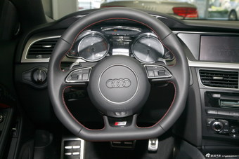 2014款奥迪S5 coupe
