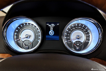 2013款克莱斯勒300C到店实拍