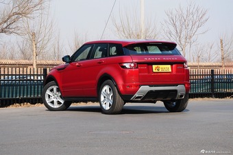 2015款揽胜极光2.0T锐动版