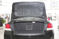 2014款力狮2.5i自动雅尚智能版