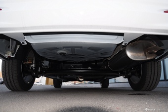 2015款比亚迪全新F3节能版1.5L手动豪华版