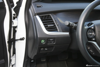 2016款杰德1.8L自动舒适版5座