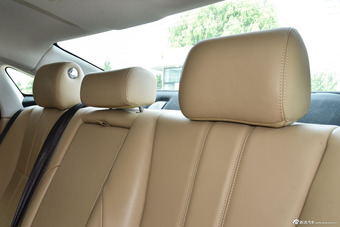 2015款捷豹XJL 3.0 SC典雅商务80周年典藏版