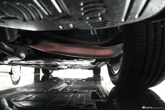 2013款君越2.4L SIDI领先舒适型