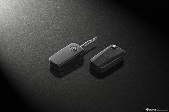 2013款夏利N7官方图