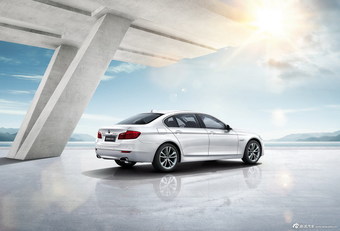 2016款宝马5系官方图