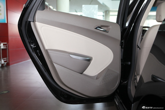 2013款英朗GT 1.6L自动舒适型