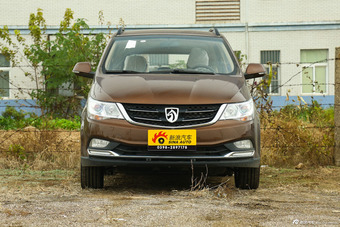 2016款宝骏730 1.8L手动舒适型