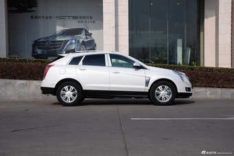 2015款凯迪拉克SRX 3.0L自动豪华版