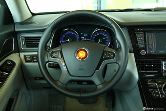 2013款红旗H7 3.0L自动尊贵型