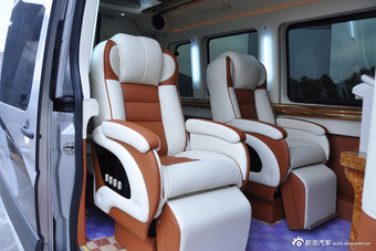 2013款中欧尊铂晶钻柴油版