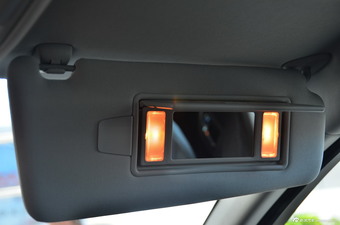 2015款捷豹XF 2.0T Sportbrake 豪华版