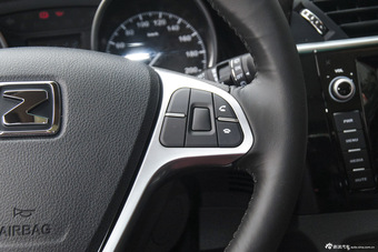 2015款众泰T600 2.0T手动尊贵型