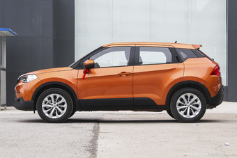 2015款中华V3 1.5L手动舒适型