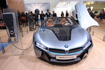宝马i8