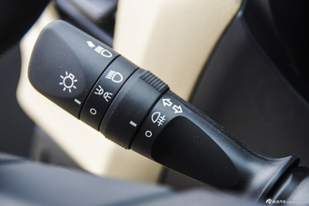 2016款雷凌1.6L自动新锐版E