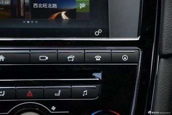 2016款捷豹XJL 2.0T自动两驱典雅商务版