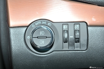 2014款昂科拉1.4T自动两驱都市领先型